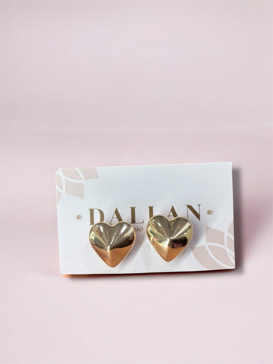 Arete Chinky Heart