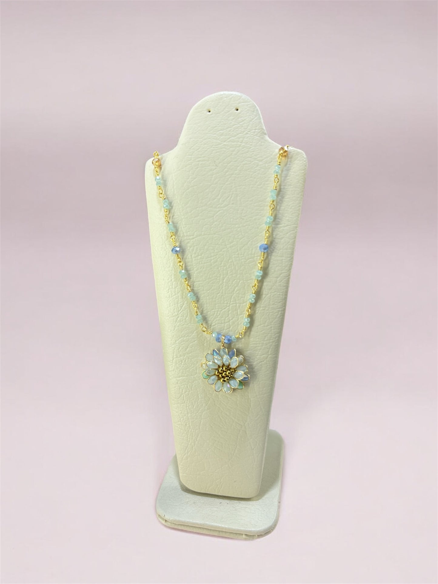 Collar Margarita Azulado